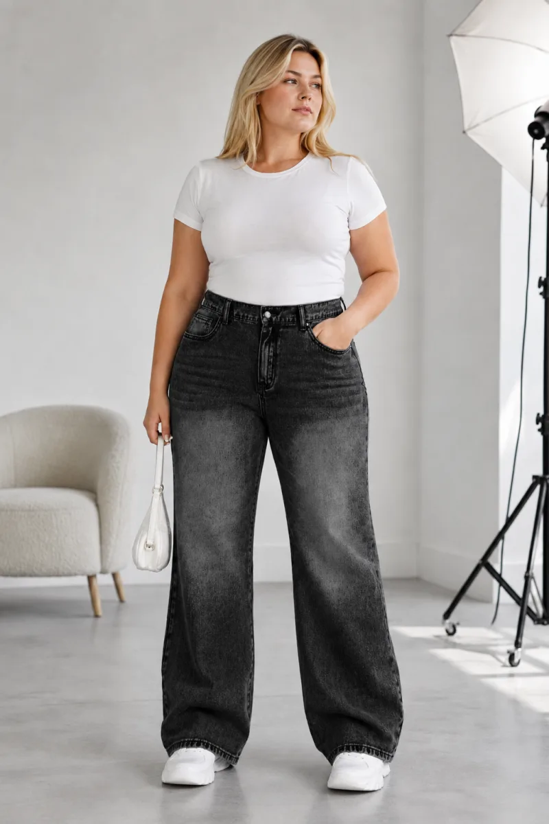 Kadın Büyük Beden Füme İşlemeli Arka Lastikli Boru Paça Denim Pantolon